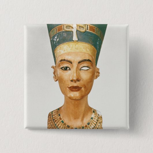 女王のNefertiti、スタッドからの正面図バスト、 缶バッジ (正面)