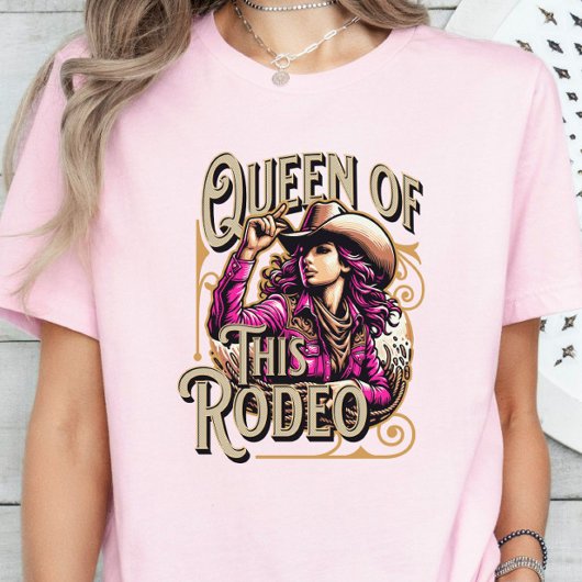 女王のRodeo Tee,女性のカーボーイギフト，女の子ボス Tシャツ