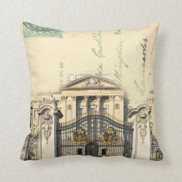 女王は家へ帰ります クッション