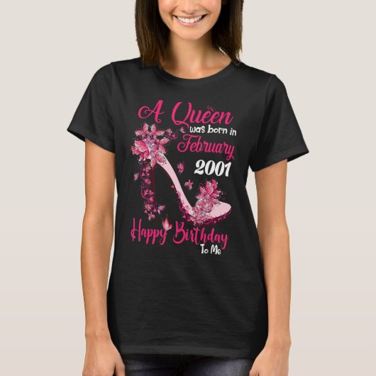 女王は2001生まれ年2月22日誕生日 Tシャツ (正面)