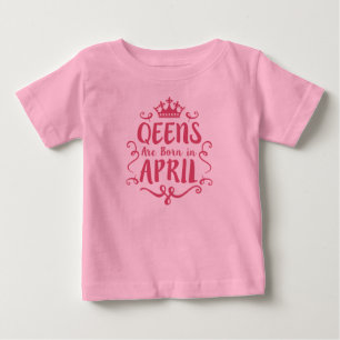 女王は4月に生まれます ベビーTシャツ