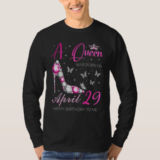 女王は4生まれ月29日29誕生日 Tシャツ