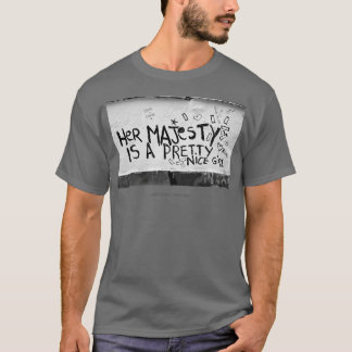 女王陛下は優かわいらししい落書き Tシャツ