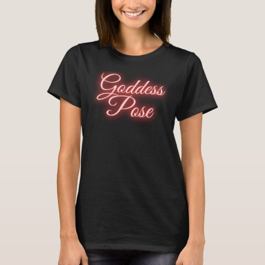 女神のポーズ ヨガ Tシャツ (正面)