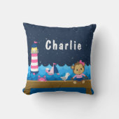 女航海の子モンキーピンクと海軍 クッション (正面)