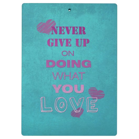 好きなことをするやる気を起こさせる文字タイポグラフィティール(緑がかった色) クリップボード (裏面)