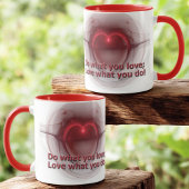 好きなことをする |ライトを当てたことを愛するハート マグカップ