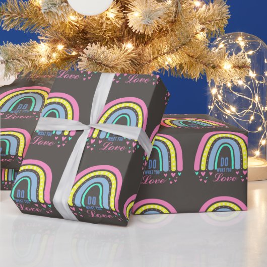 "好きなことをする"引用文ブラウンレトロボホレインボー ラッピングペーパー (クリスマス)