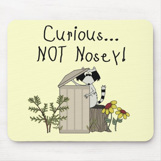 好奇心が強いアライグマ マウスパッド (正面)
