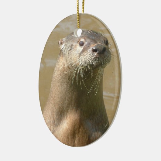好奇心が強いカワウソのオーナメント セラミックオーナメント (左)