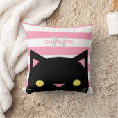 好奇心が強い黒猫は| |のモノグラムを縞で飾ります クッション (ブランケット)