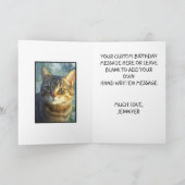 好奇心に満ちたタブビーキャットポートレートハッピーバースデー名 カード (内部)