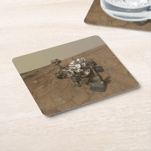 好奇心は表面に揺れ動く火星。 スクエアペーパーコースター (アングル)