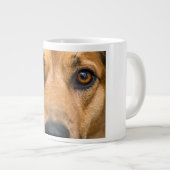 好奇心旺盛な犬の観察 ジャンボコーヒーマグカップ (正面右)