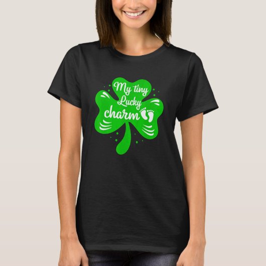 妊娠おもしろい発表シャムロックSt patricks Tシャツ (正面)