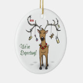 妊娠のクリスマスのオーナメント-トナカイの期待 セラミックオーナメント (右)
