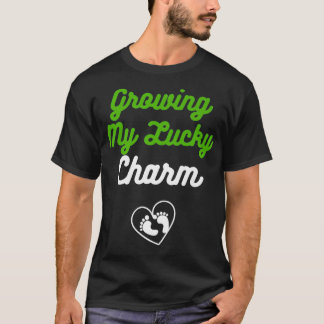 妊娠の幸運なチャームベビーデザインを育てる Tシャツ