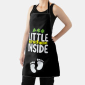 妊娠中の母親の中の小さなレプレシャン エプロン (インサイチュ)