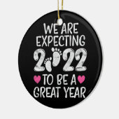 妊娠告知2022年ママパパがベビー セラミックオーナメント (左)