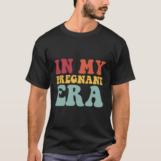 妊娠期おもしろいのPrでの妊娠の発表 Tシャツ (正面)