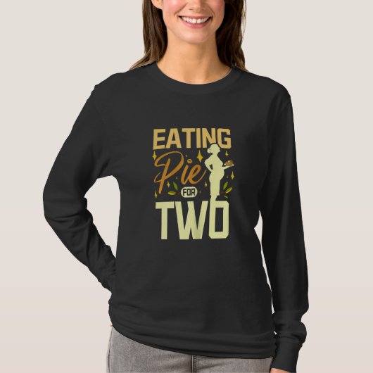 妊婦の女性がパイを食べている Tシャツ (正面)