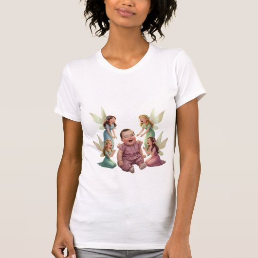 妖精に囲まれた可愛い天使の赤ちゃん 女性用Tシャツ Tシャツ (正面)