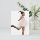 妖精のコスチュームを着た少女が踊っている ポストカード (スタンド正面)