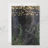 妖精のスパークル ライトが森でエンゲージ  招待状 (裏面)