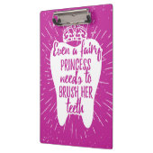 妖精のプリンセスは彼女の歯をみがく必要があります クリップボード (左)