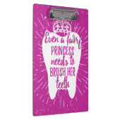 妖精のプリンセスは彼女の歯をみがく必要があります クリップボード (右)