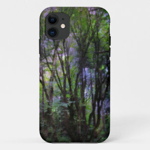 妖精の光と超現実の森 iPhone 11 ケース
