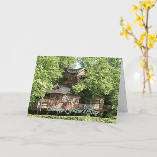 妖精の木の家を持つ父のデイカード カード (黄色い花)