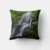 妖精の秋 |コロンビア川峡谷オレゴン。 クッション (裏面)