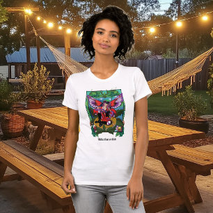 妖精の紫色の赤いキノコゴシック Tシャツ