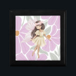 妖精の花の女の子 ギフトボックス<br><div class="desc">若い女の子の部屋の前の花の背景のセラミックタイルに魔法の妖精。彼女のジュエリーと宝物を保管する場所。</div>