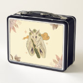 妖精ベージュグラフィックアートミスティックモス メタルランチボックス (裏面)