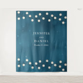 妖精ボケストリングライトのガーランドウェディングバックドロップ タペストリー (正面)