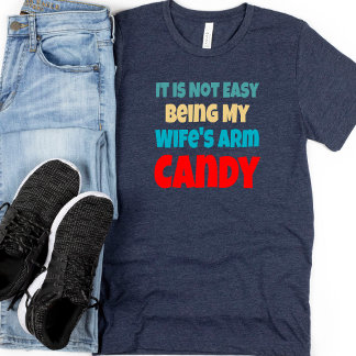 妻おもしろいの腕キャンディメンズ Tシャツ