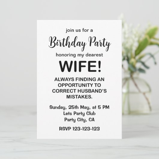 妻おもしろいタイポグラフィ妻誕生日 招待状 (スタンド正面)