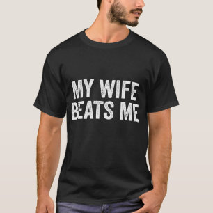 妻がビートで夫おもしろい妻を笑う Tシャツ