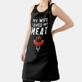 妻が肉BBQを愛おもしろいす エプロン (インサイチュ)
