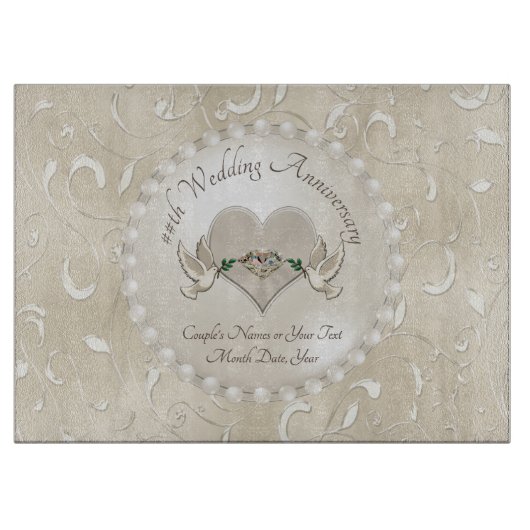 妻のための年パーソナライズな記念日のギフト カッティングボード (正面)