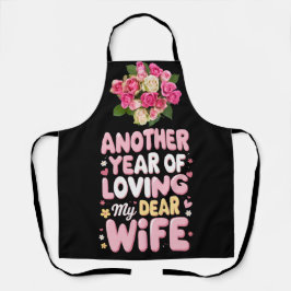 妻のための愛と記念日のエプロンを持つ料理 エプロン