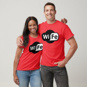 妻のロゴ Tシャツ (ユニセックス)