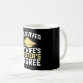 妻の修士号卒業式を乗り越えた コーヒーマグカップ (正面右)