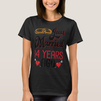 妻の夫たった今結婚しました14結婚年前のアン Tシャツ