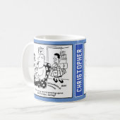 妻は支出の自由ショッピングから戻る。 コーヒーマグカップ (正面左)