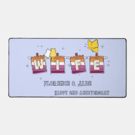 妻サンセットレズビアン旗 ハッピーアニバーサリー デスクマット