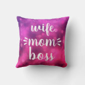 妻ママボスベーはっきりしたスクリプトタイポグラフィホットピンク クッション (裏面)