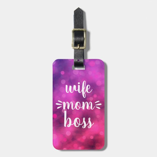 妻ママボスベーはっきりしたスクリプトタイポグラフィホットピンク ラゲッジタグ (正面縦)